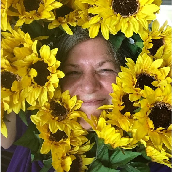 Meet your Posher, Jo - Picture 1 of 1